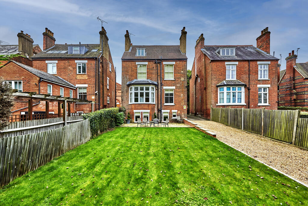 Additional image 13 of Beaconsfield Road, St Albans, Hertfordshire, AL1