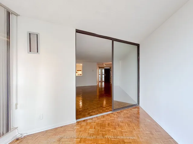 Additional image 11 of 15 McMurrich St Unit 1202