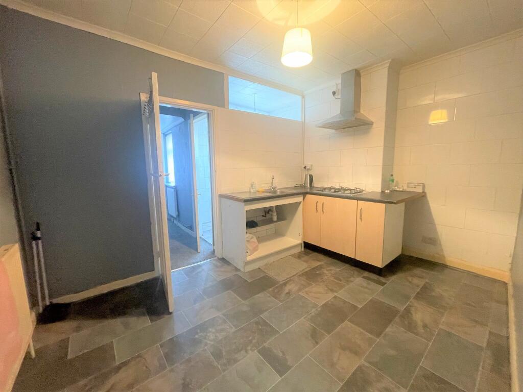 Additional image 7 of Long Lane, Halesowen, West Midlands, B62