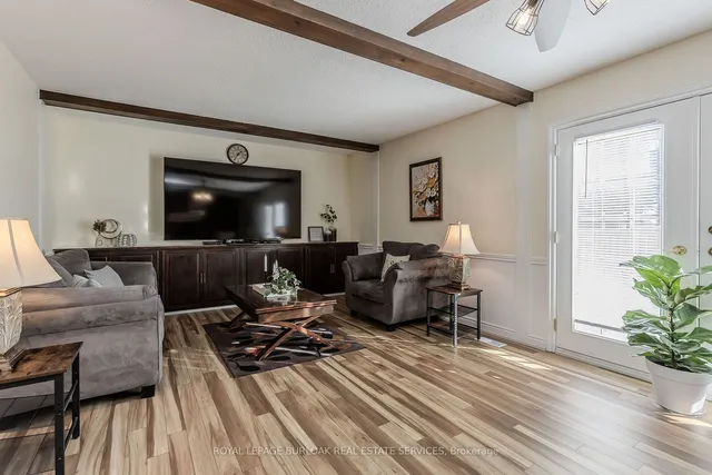 Additional image 16 of 154 Hendrie Ave