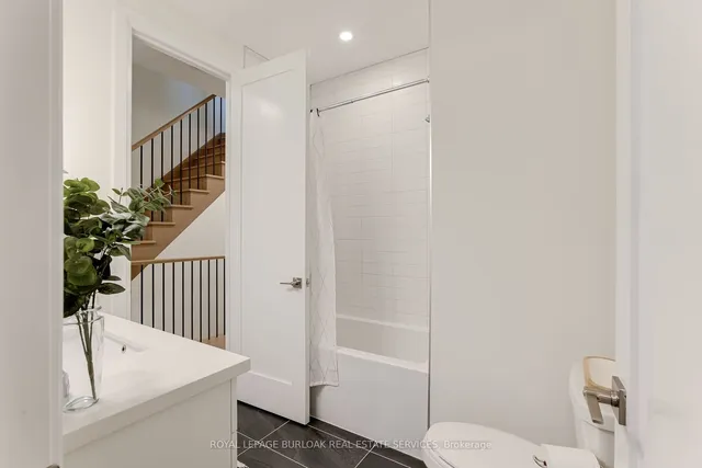 Additional image 31 of 3226 Ellyn Common