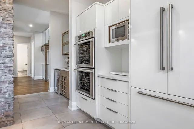 Additional image 14 of 60 Garden Ave