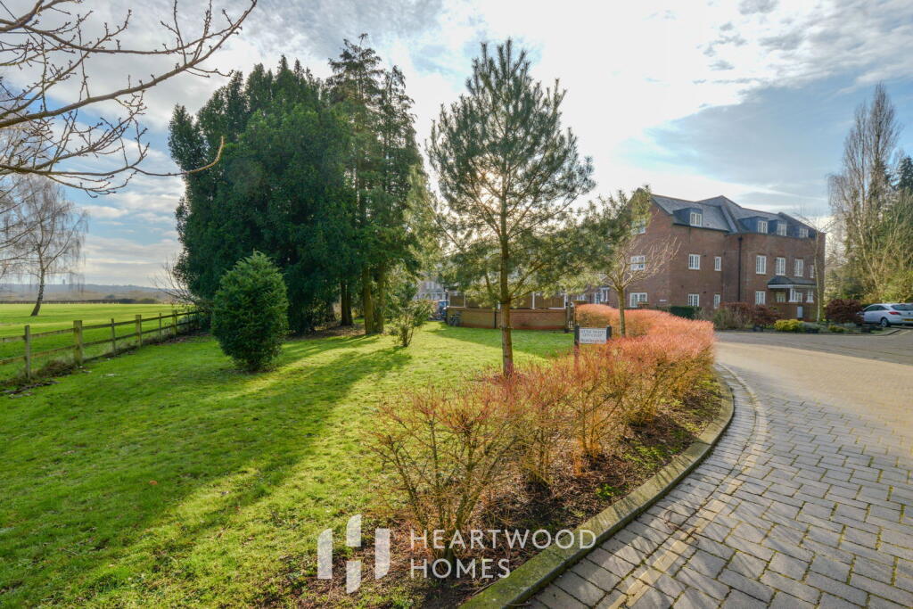Additional image 14 of Little Night Leys Court, Napsbury