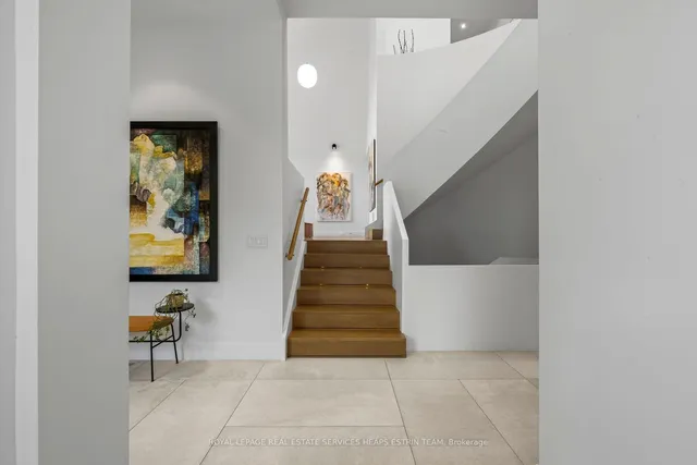 Additional image 5 of 108 Stratford Cres