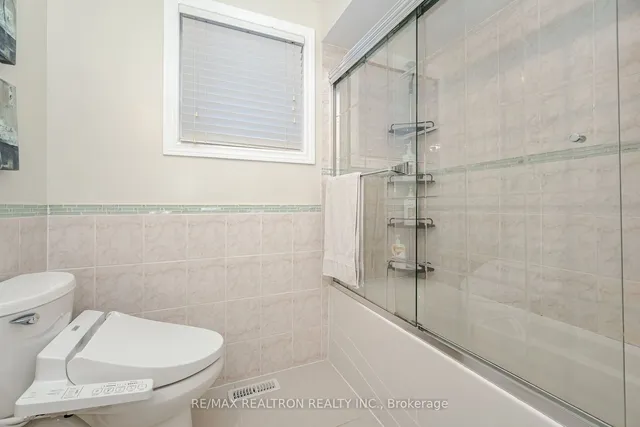 Additional image 24 of 24 Gracemount Cres