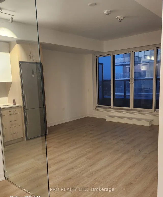 Additional image 5 of 1195 The queensway St Unit 906