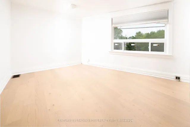 Additional image 14 of 1555 Kingston Rd