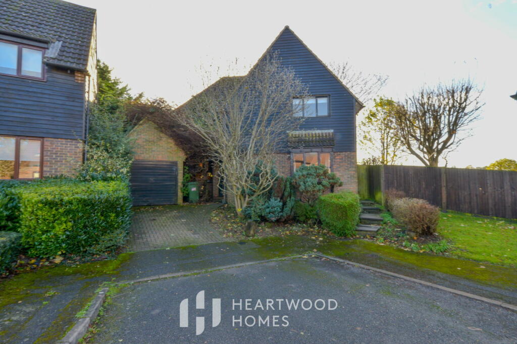 Additional image 31 of Old Orchard, Park Street, St. Albans, AL2 2QB