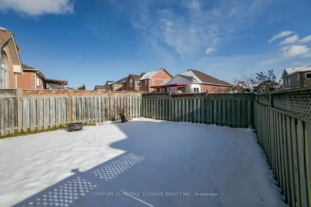 Additional image 40 of 3 Troutbeck Cres
