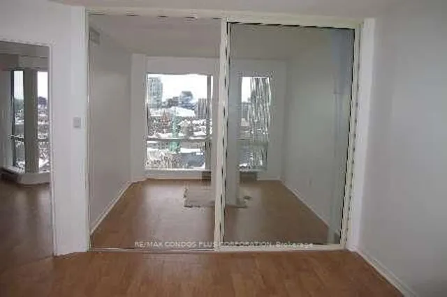 Additional image 7 of 1001 Bay St Unit 1801