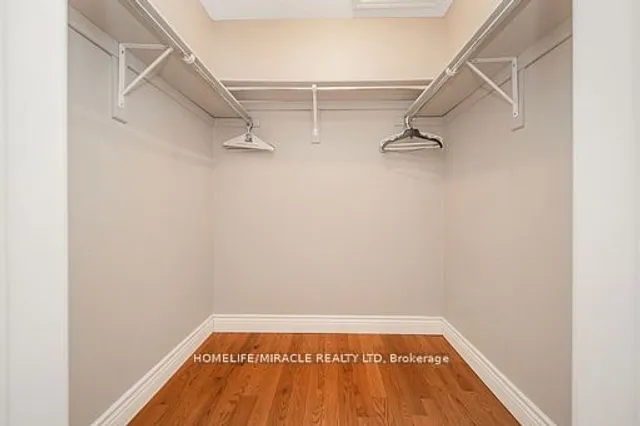 Additional image 34 of 26 National Cres