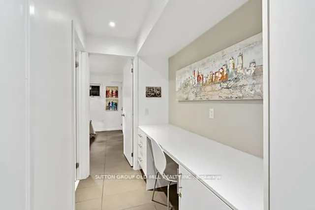 Additional image 34 of 253 Roxton Rd