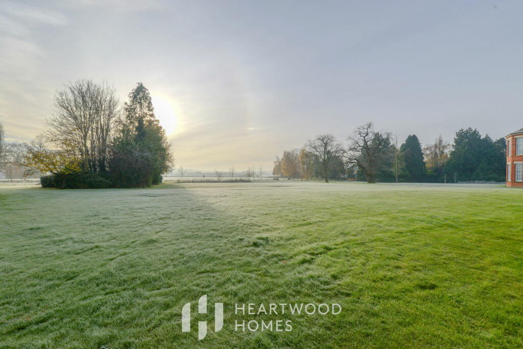 Additional image 20 of Beningfield Drive, London Colney, St. Albans, AL2 1FD