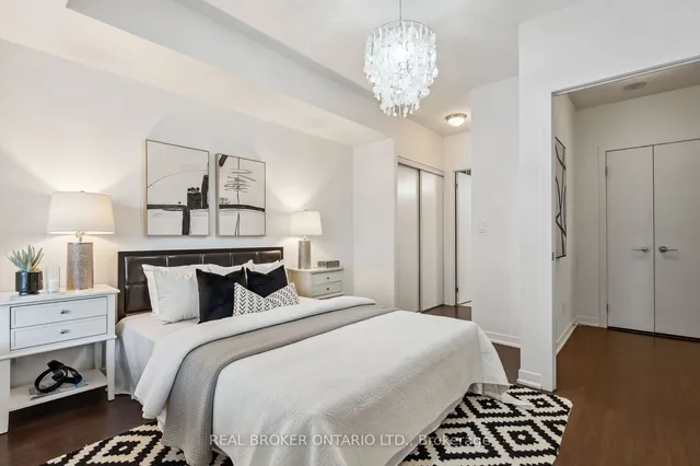 Additional image 25 of 55 East Liberty St Unit 104