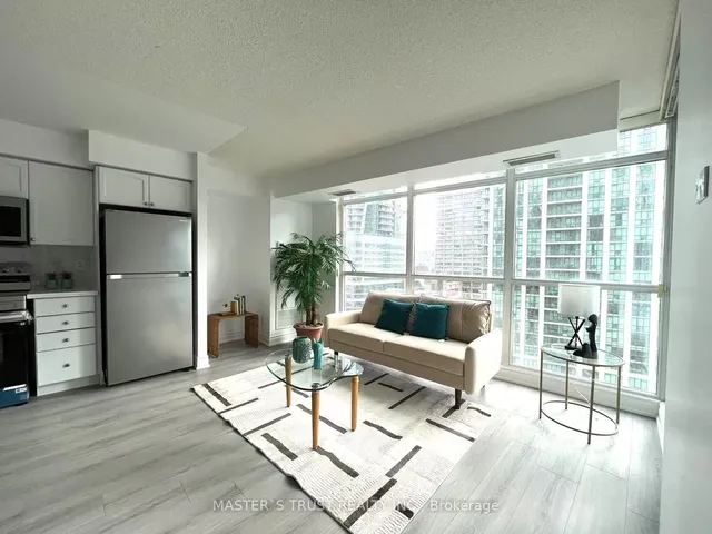 Additional image 7 of 18 Yonge St Unit 1213