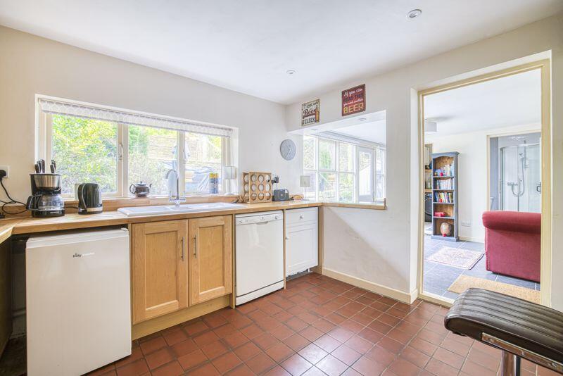 Additional image 9 of A fine townhouse with large garden, garage and parking in central Bruton