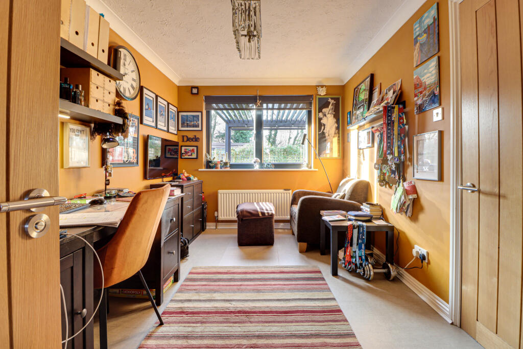 Additional image 11 of Armstrong Close, London Colney, St. Albans, AL2