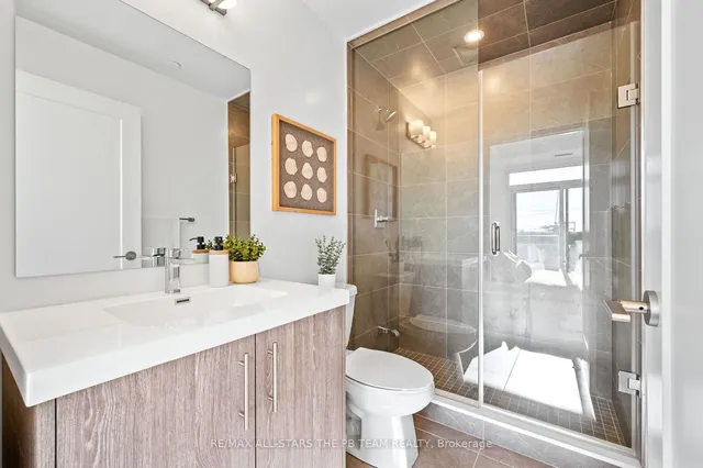 Additional image 27 of 286 Main St Unit 411