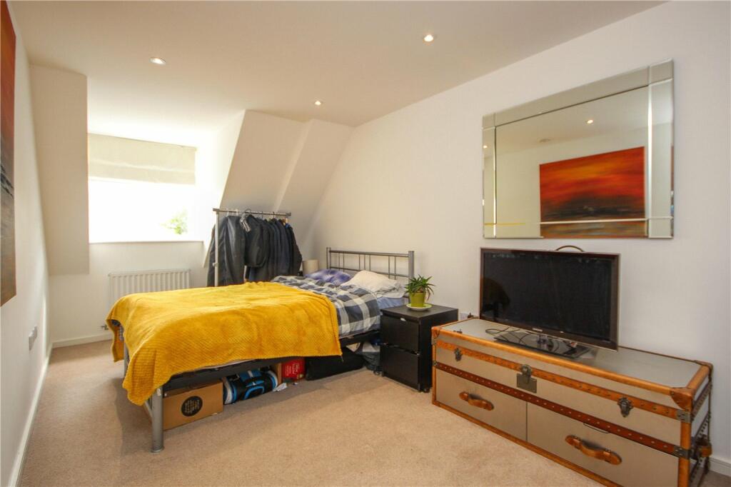 Additional image 7 of London Road, St. Albans, AL1 1NG