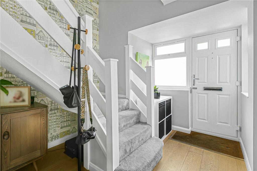 Additional image 5 of Hadrian Close, St. Albans, Hertfordshire, AL3