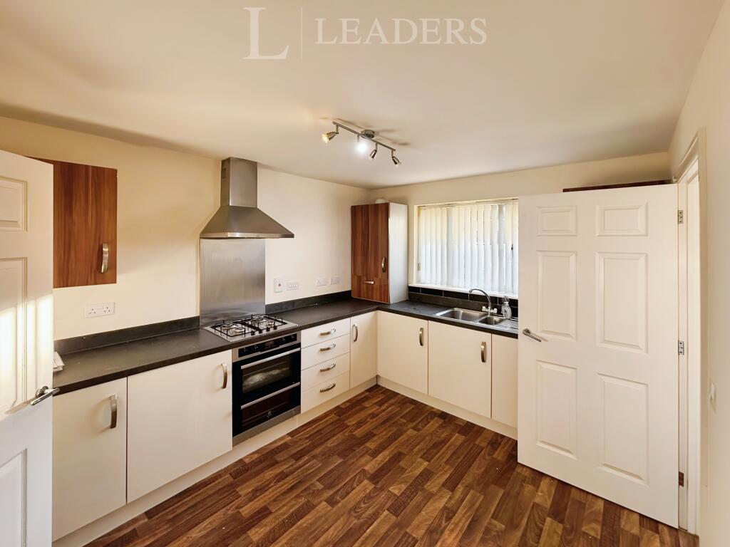 Additional image 10 of Broom Close B36