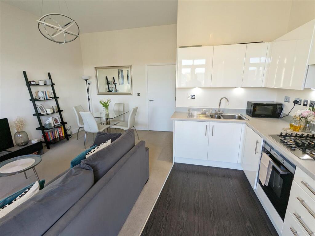 Additional image 5 of Hestercombe House, 22 Gorcott Lane, Solihull