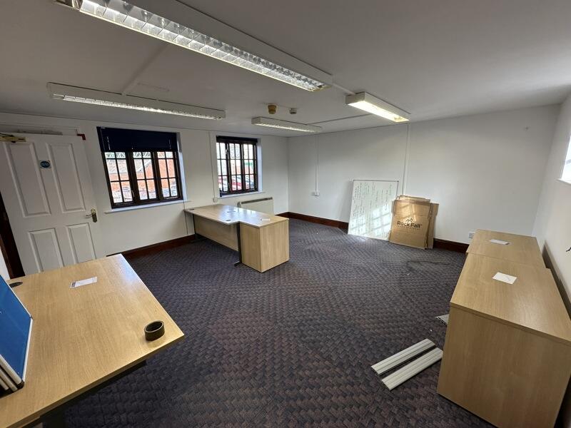 Additional image 3 of Waterloo House, First Floor Offices, Waterloo Lane, Yeovil, Somerset, BA20 1TF