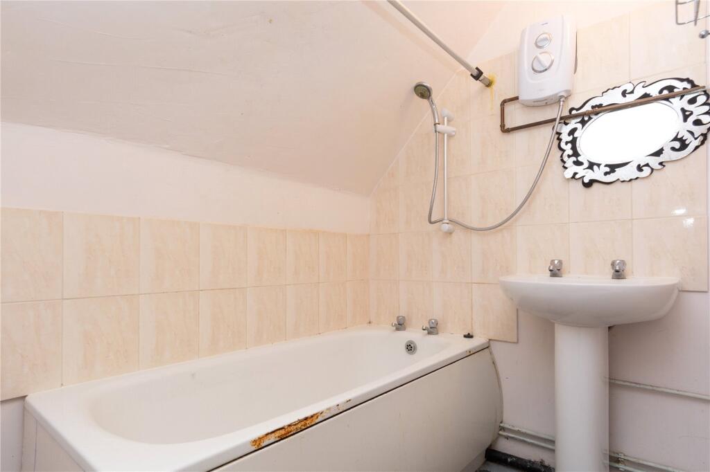 Additional image 5 of Hatfield Road, St Albans