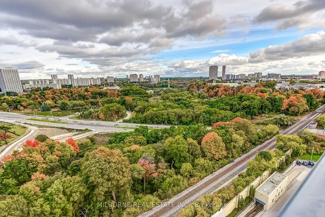 Additional image 26 of 30 Inn On The Park Dr Unit 1607