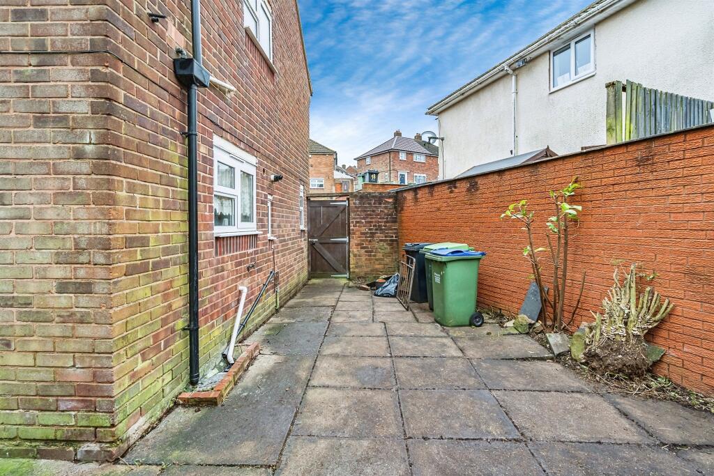 Additional image 17 of Fairway Avenue, Tividale, Oldbury