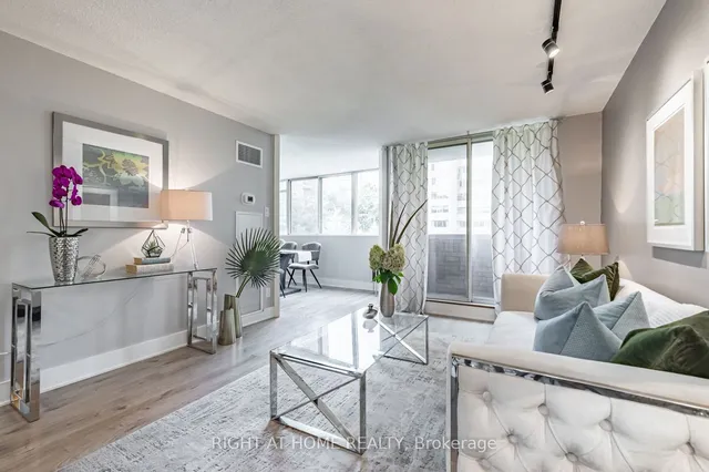 Additional image 4 of 60 Homewood Ave Unit 203