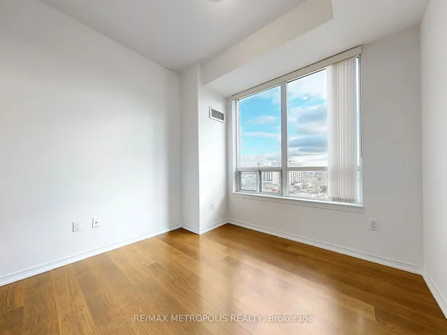 Additional image 12 of 2772 KEELE St Unit 807