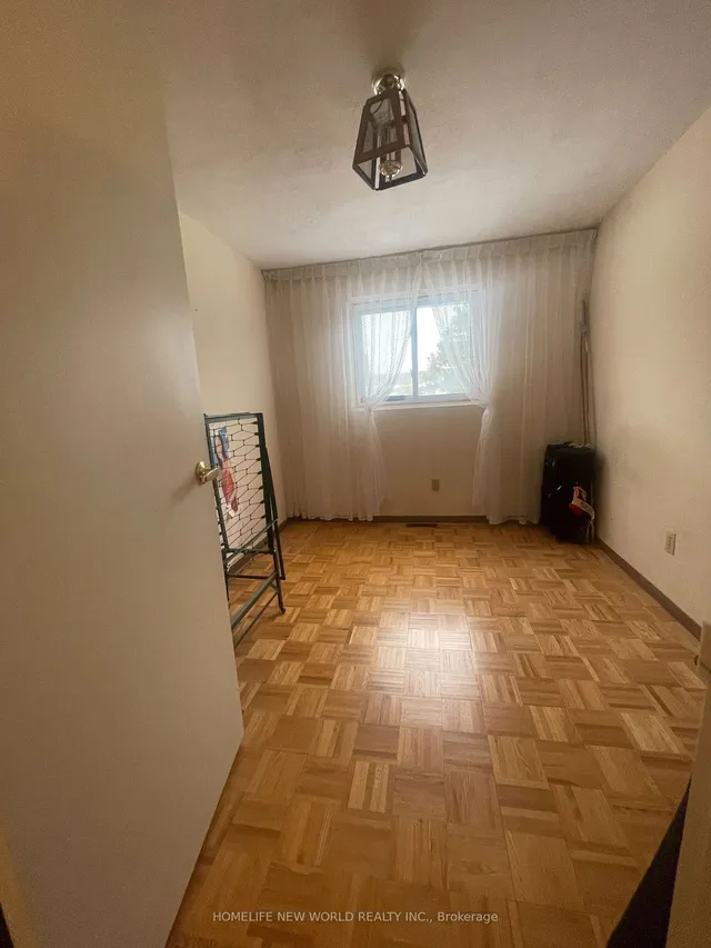 Additional image 3 of 1221 Dundix Rd Unit 133