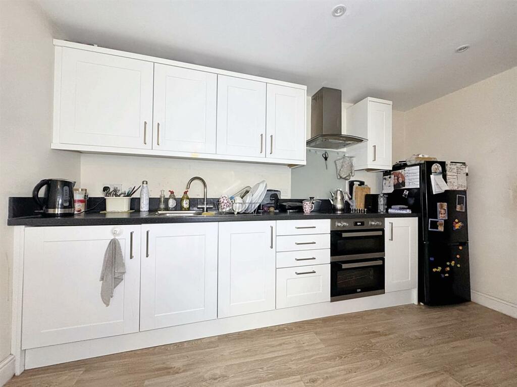 Additional image 6 of High Street, Midsomer Norton