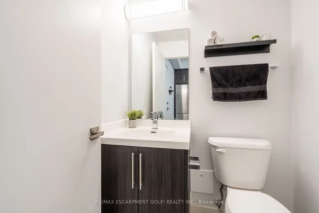 Additional image 12 of 2087 FAIRVIEW St Unit 2001