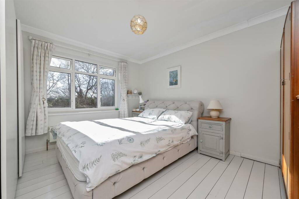Additional image 24 of Springwood Walk, St Albans