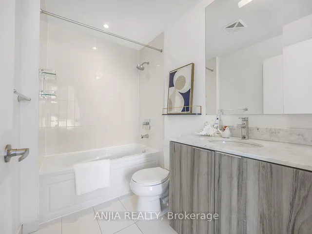 Additional image 20 of 955 Bay St Unit 3003