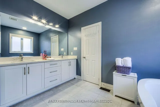 Additional image 25 of 3194 Buttonbush Tr