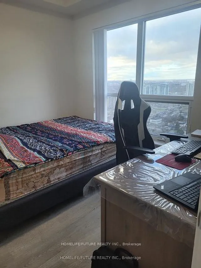 Additional image 4 of 275 Village Green Sq Unit 3121