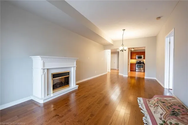 Additional image 33 of 4000 Creekside Dr Unit 207