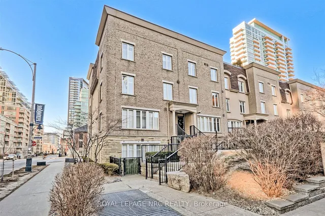 21 Pirandello St Unit 1225