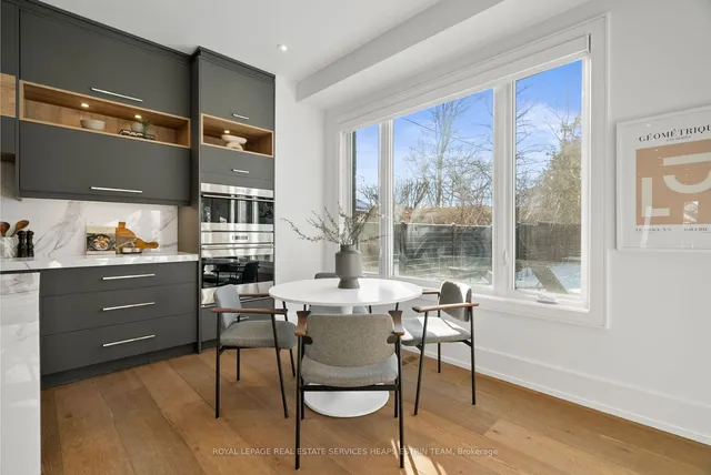 Additional image 12 of 39 Sharron Dr