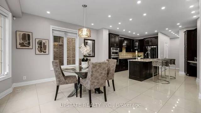 Additional image 15 of 23 Louisburg Cres