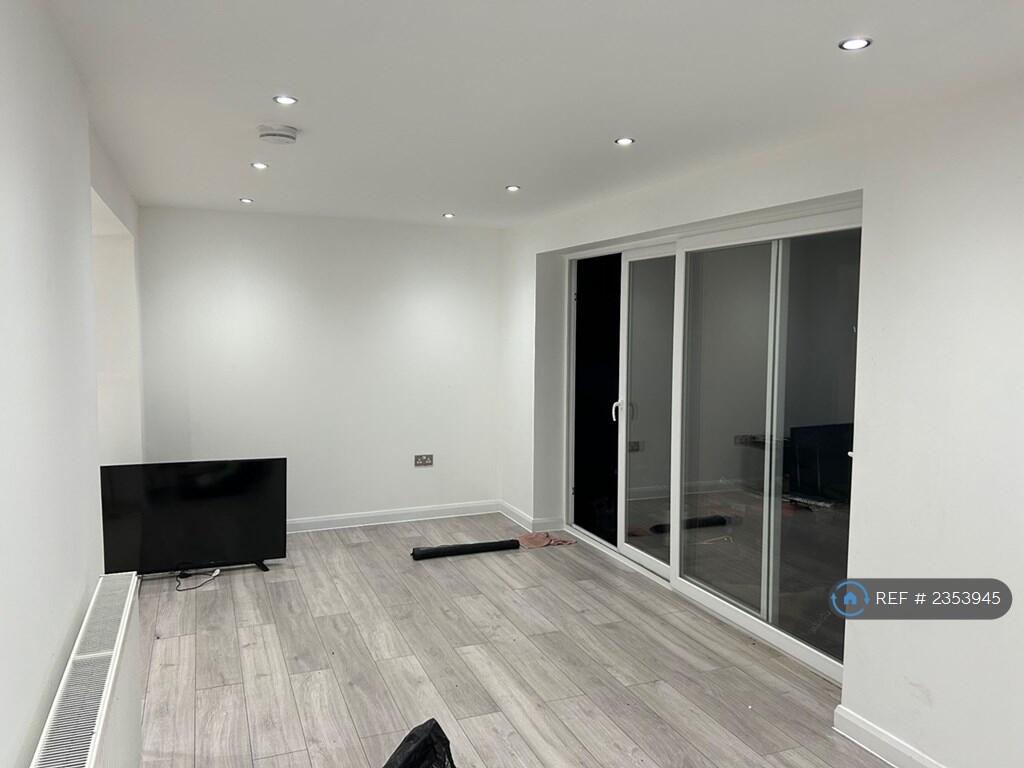 Additional image 8 of Camfield, Welwyn Garden City, AL7