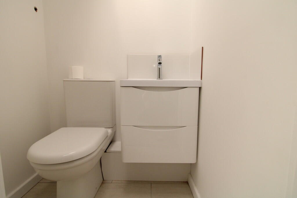 Additional image 39 of 49 Lee Crescent