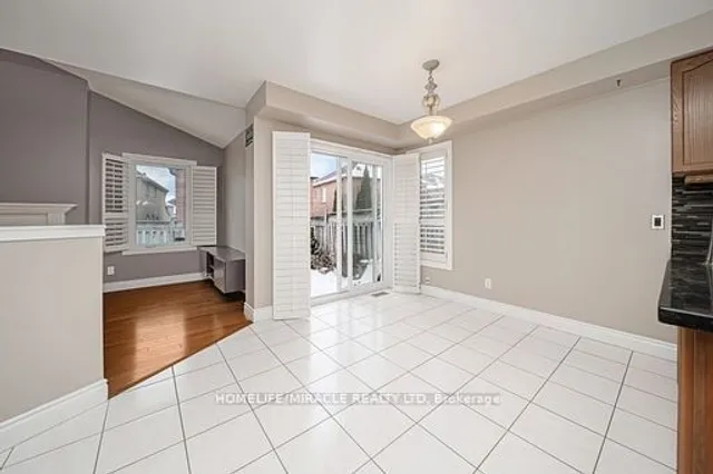 Additional image 30 of 26 National Cres