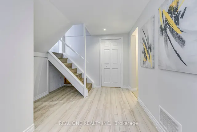 Additional image 26 of 269 Kenwood Ave