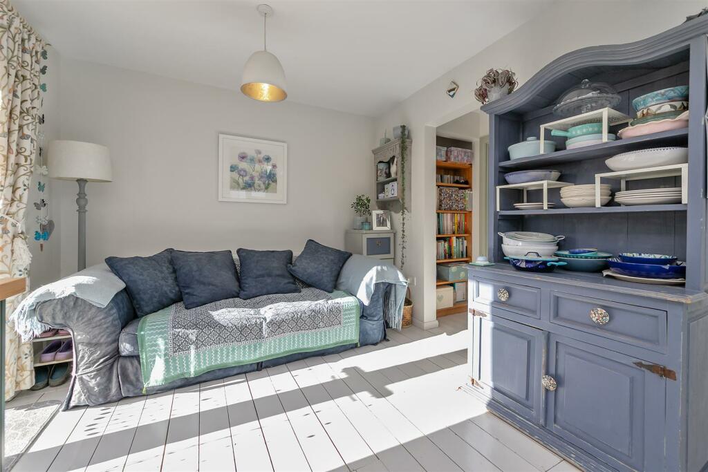 Additional image 9 of Springwood Walk, St Albans
