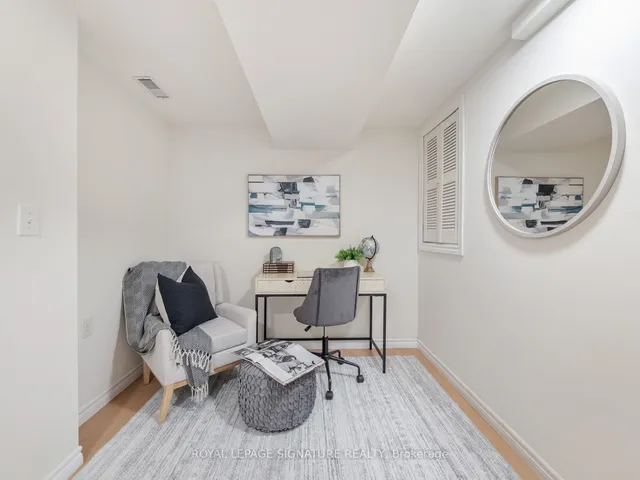 Additional image 25 of 45 Freeport Dr