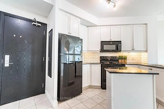 Additional image 7 of 90 Absolute Ave Unit 1705